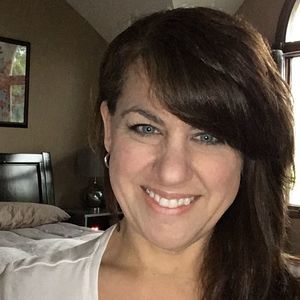 Meet your Posher, Jenifer